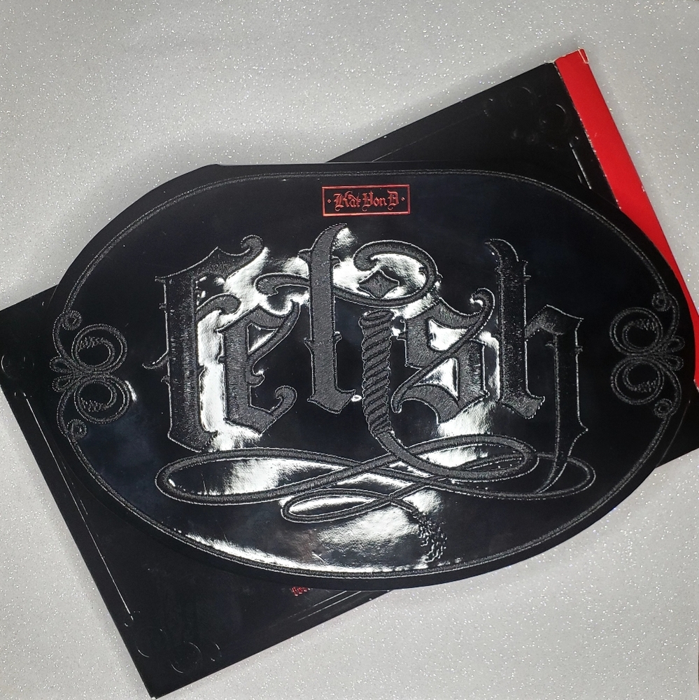 Fetish Palette *FREE GIFT W/ PURCHASE*
